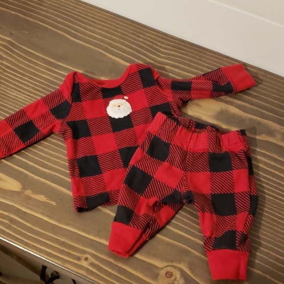 New born Christmas Pajamas - Picture 2 of 3